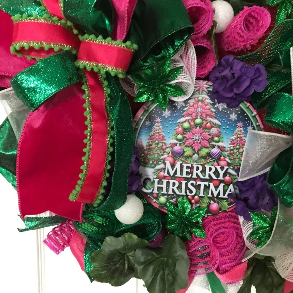 Festive Christmas Wreath with Pink and Green Accents
